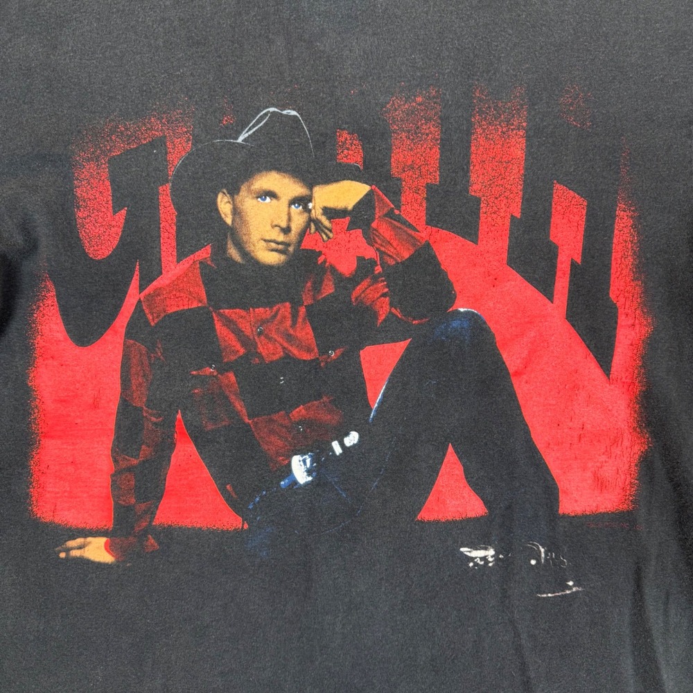 Vintage 1993 Garth Brooks Tour Shirt Medium 19x26.5 Single Stitch Black Tee 90s - Picture 2 of 7